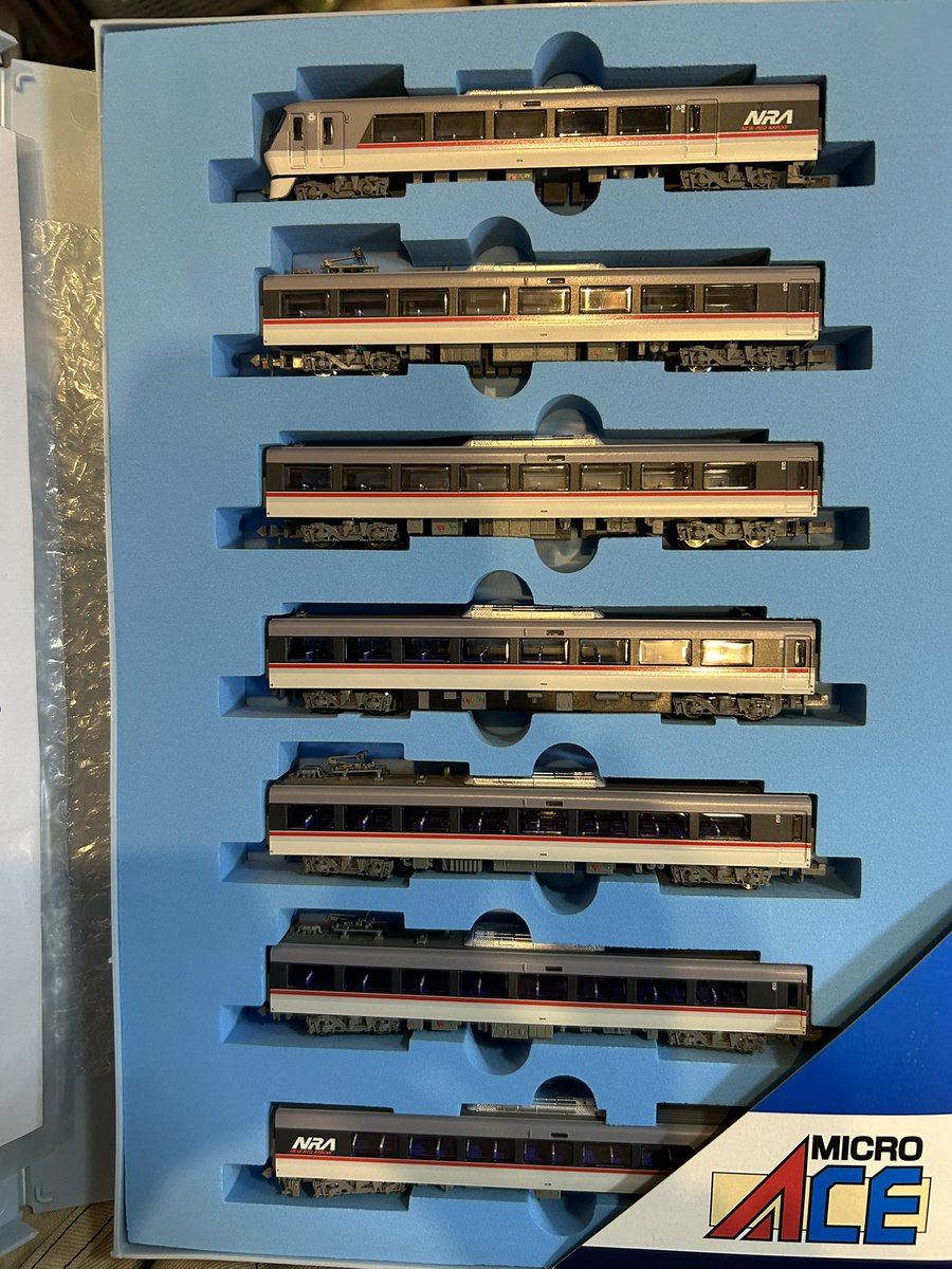 マイクロエース 品番A1983 西武鉄道10000系 4次車クーラー交換後特急