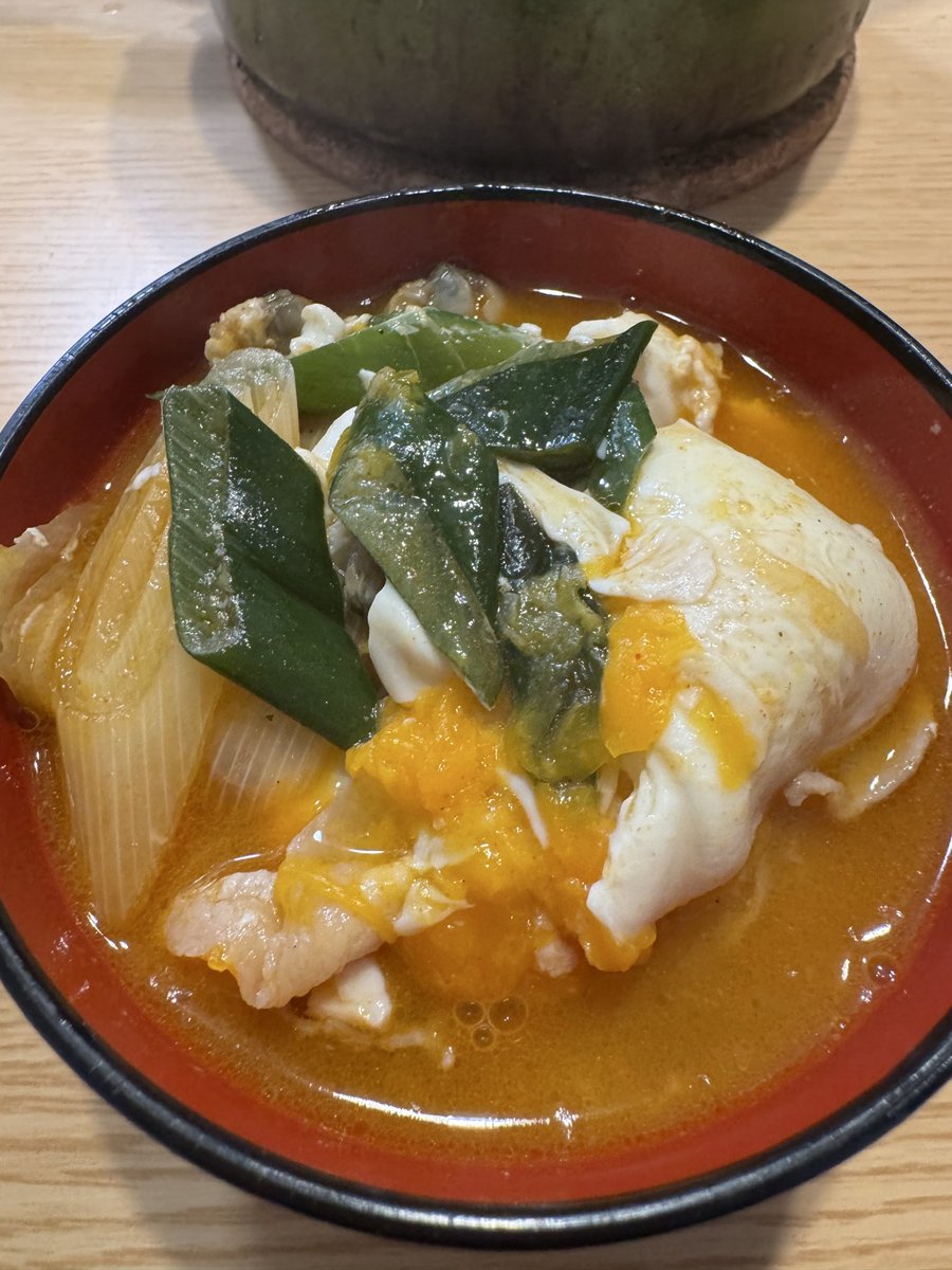 MaaFoodie's tweet photo. 風邪の時は、こーゆーのが沁みる。スンドゥブ。豆腐って偉大✨
#風邪ご飯 #純豆腐 #スンドゥブ #韓国料理 https://t.co/iXYeX8Z9Q9