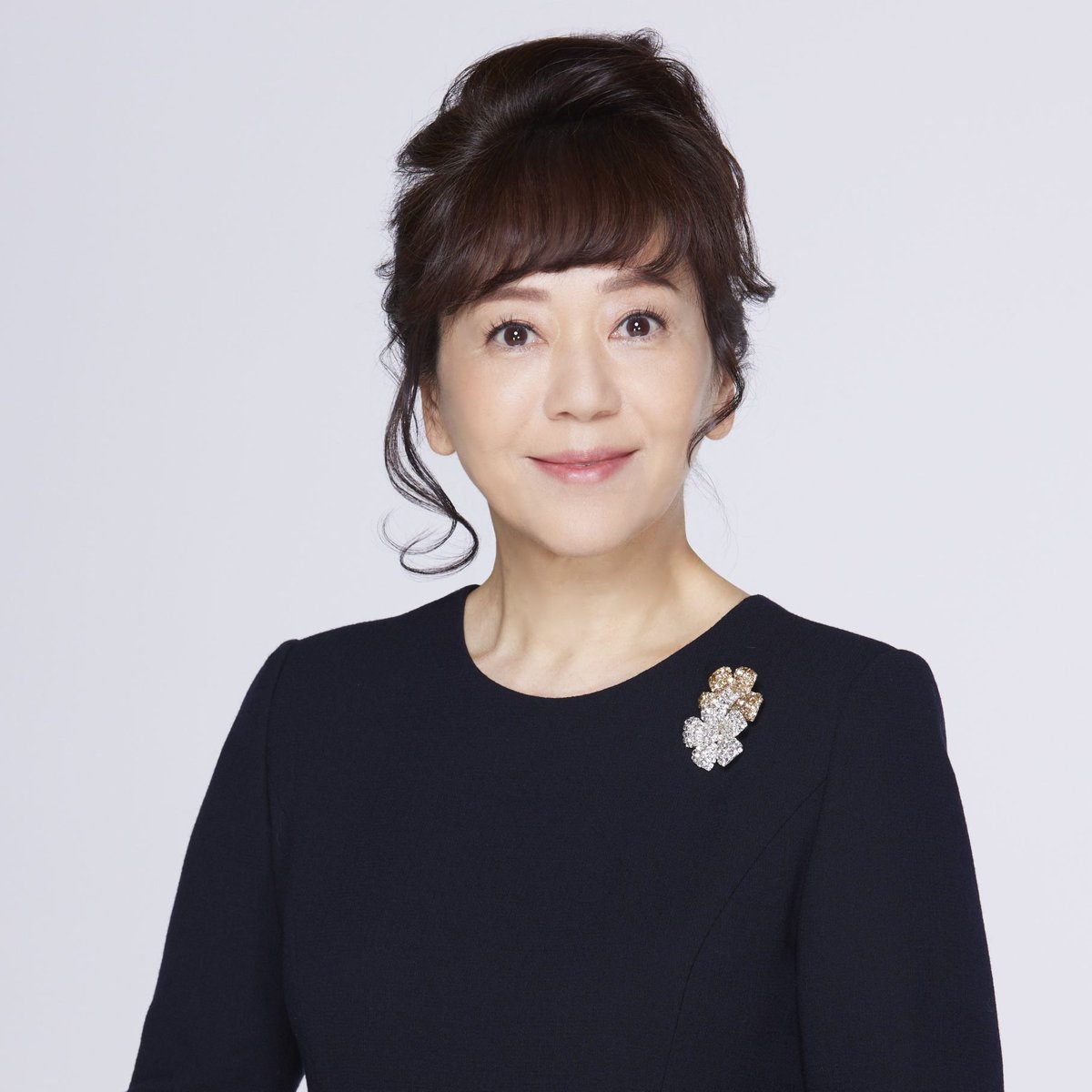 ／
名曲『#タッチ』😍近年はシャンソンも！
歌手デビュー45周年 #岩崎良美 さん🎤
＼

【#大石吾朗PremiumG】
📻毎週日曜18：00～全国コミュニティFMにてOA
musicbird.jp/cfm/news/guest…

✅今週2／8のゲストは #岩崎良美 さん！
姉 #岩崎宏美 さんとのジョイントコンサートなど