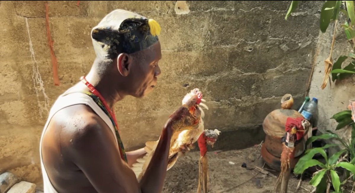 SteveNdukwu's tweet image. Dear Africans, let’s not build our culture on lies and illusion. 

Juju is not real 
Witchcraft is not real 
Voodoo is just a tricks just like what magicians do 

And Not only does this scare children, most adult are still oblivious about this 

This is bad and this must stop