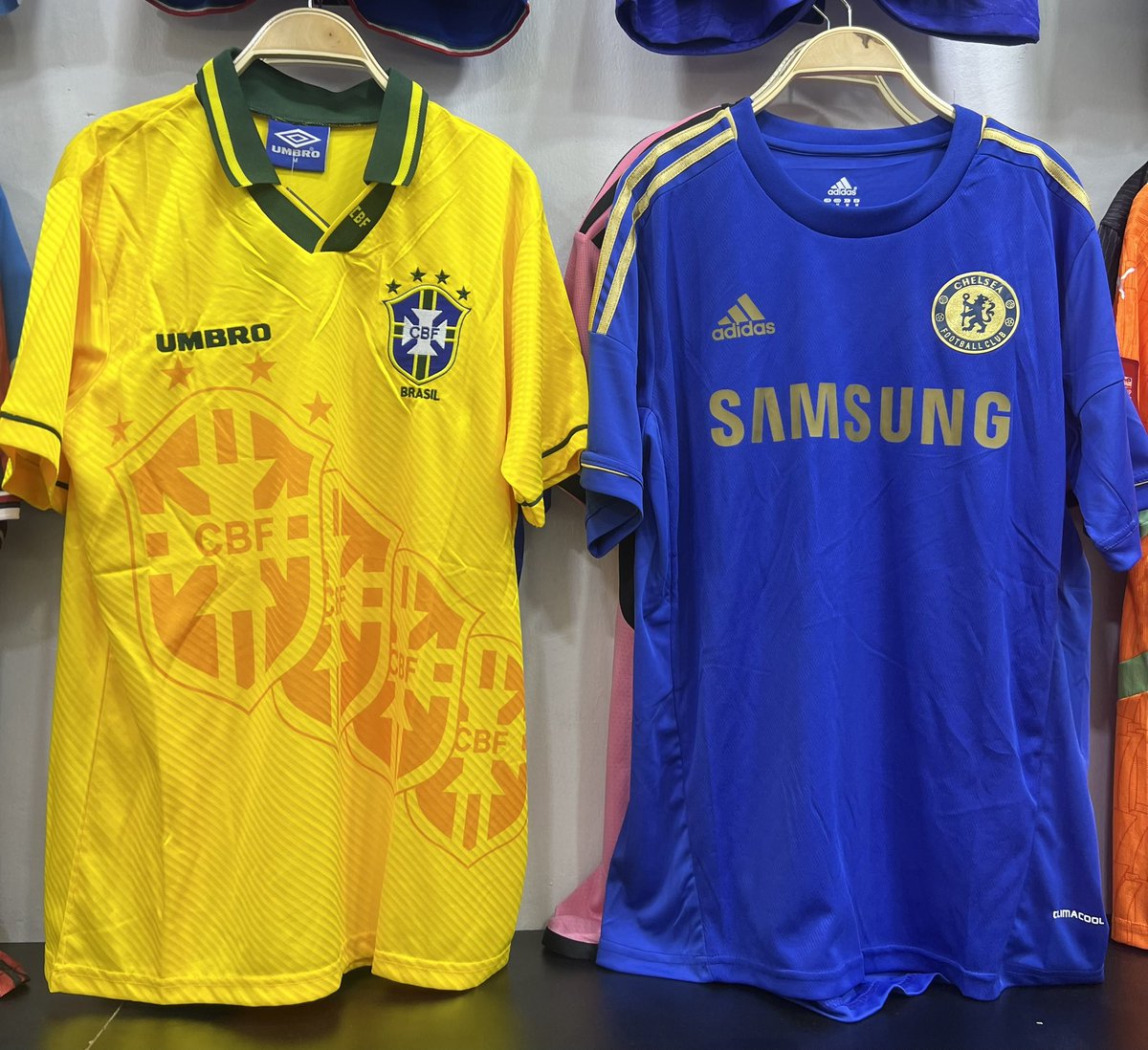 Kit Spot tweet media