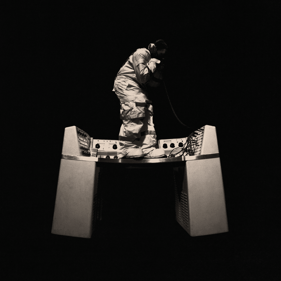 headr0ws tweet media