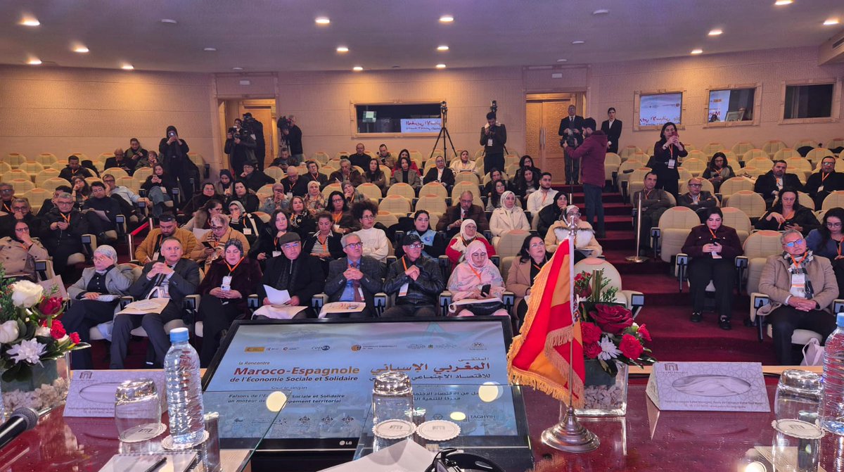 EmbEspanaRabat's tweet photo. La @EmbEspanaRabat y @CooperacionESP @AECID_es presentan resultados del proyecto de refuerzo de la Economía Social y Solidaria con la #REMESS en #Marruecos y gracias al apoyo técnico y la experiencia de @CEPES2 en la innovación española de #EconomíaSocial https://t.co/3bUBIcZO6T