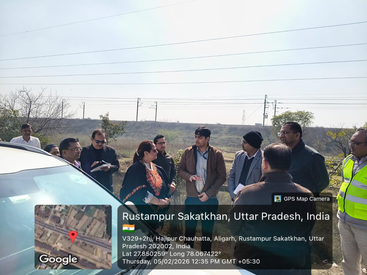 Commissioner Aligarh tweet media