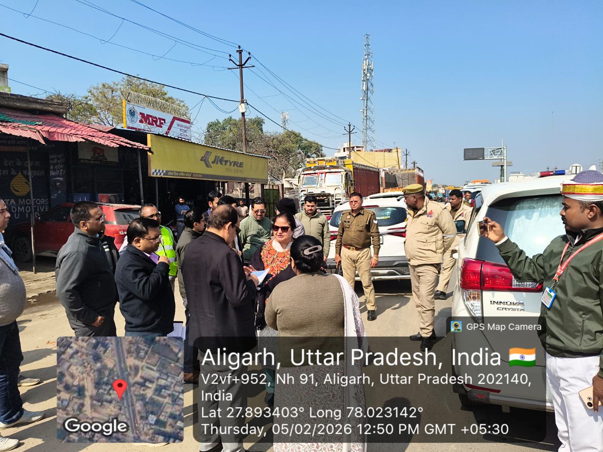 Commissioner Aligarh tweet media