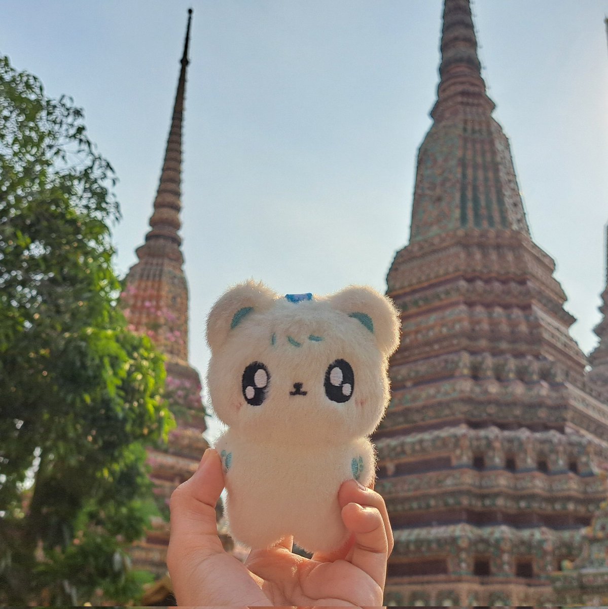pporspnk's tweet photo. พาน้องอ้วมมาทำบุญ พี่ด้วงพี่ฉินดังๆปังๆแมสๆน้ากั้บ 🫳🏻🐻❄️🐶
#Littleprincesnowblue
#DuangWithYouSeries
#Porsuppakarn #twnpich https://t.co/O3xIUoXYdo