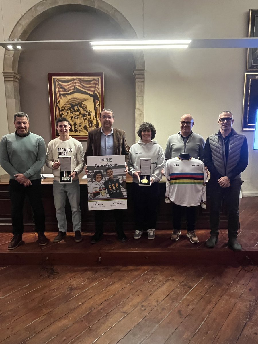 Vic Esport tweet media