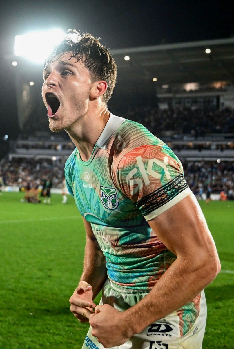 Stat__Hub's tweet image. Luke Metcalf in 15 games for the Warriors last season:

🔵 10-5 Record 
🟢 117 Points
🔴 9 Try Assists
🏃‍♂️1,071 Total Run Metres 

The Warriors scored a total of 321 points in 
those 15 games. Metcalf accounted for 47.7% 
of those points. 🤯