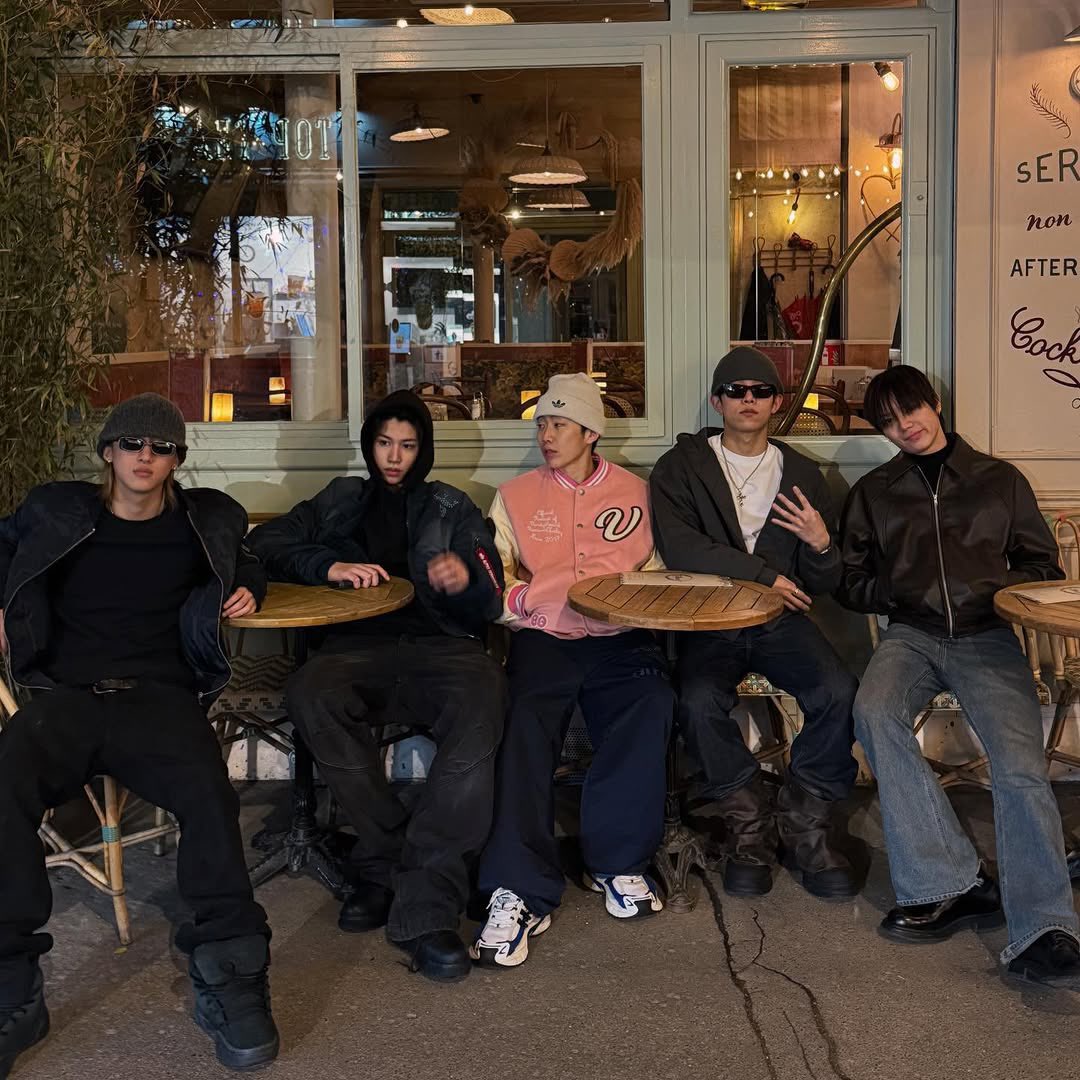 _pinkbunny__'s tweet image. ロンシャとジェイDPN全然これでひとつのグループ、みたいな写真いつもありがたい🖤