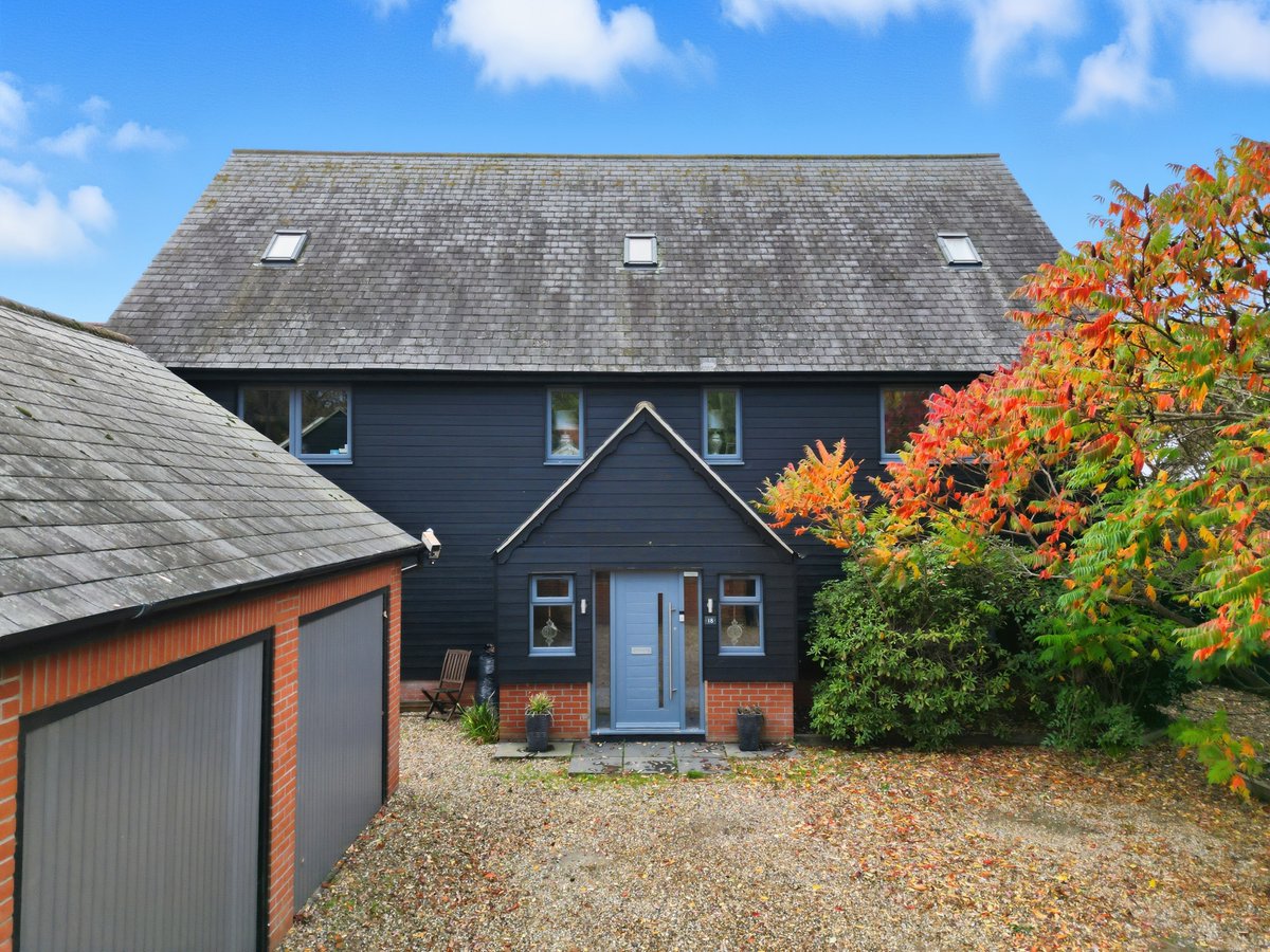 Durden & Hunt International tweet media