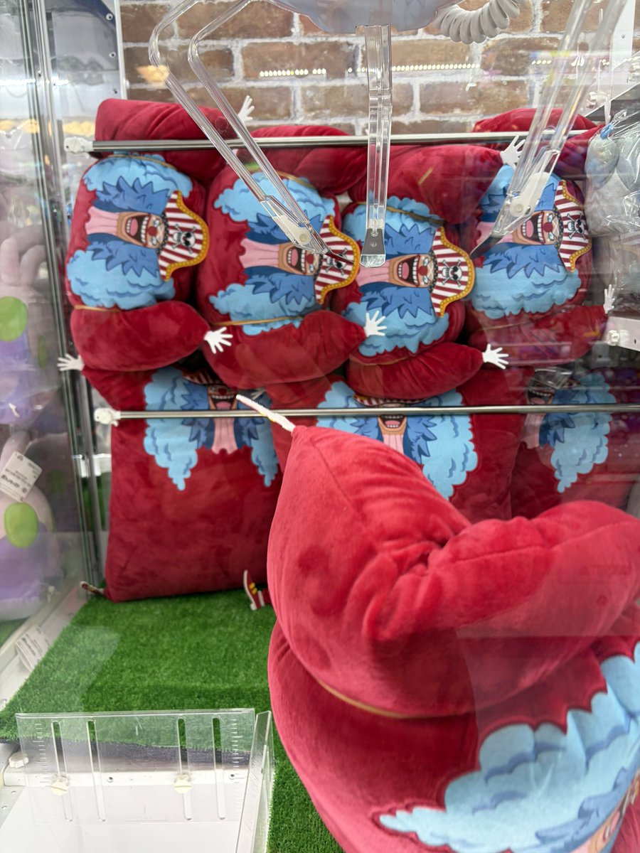 うおおおお座長がブリッジしてる〜！！
今助けますからね座長！！！！！