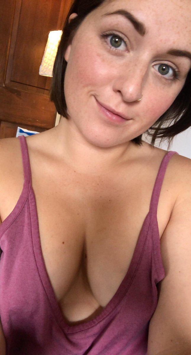 ClubMoms tweet media