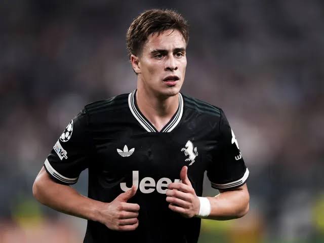 SimplyUtd tweet media