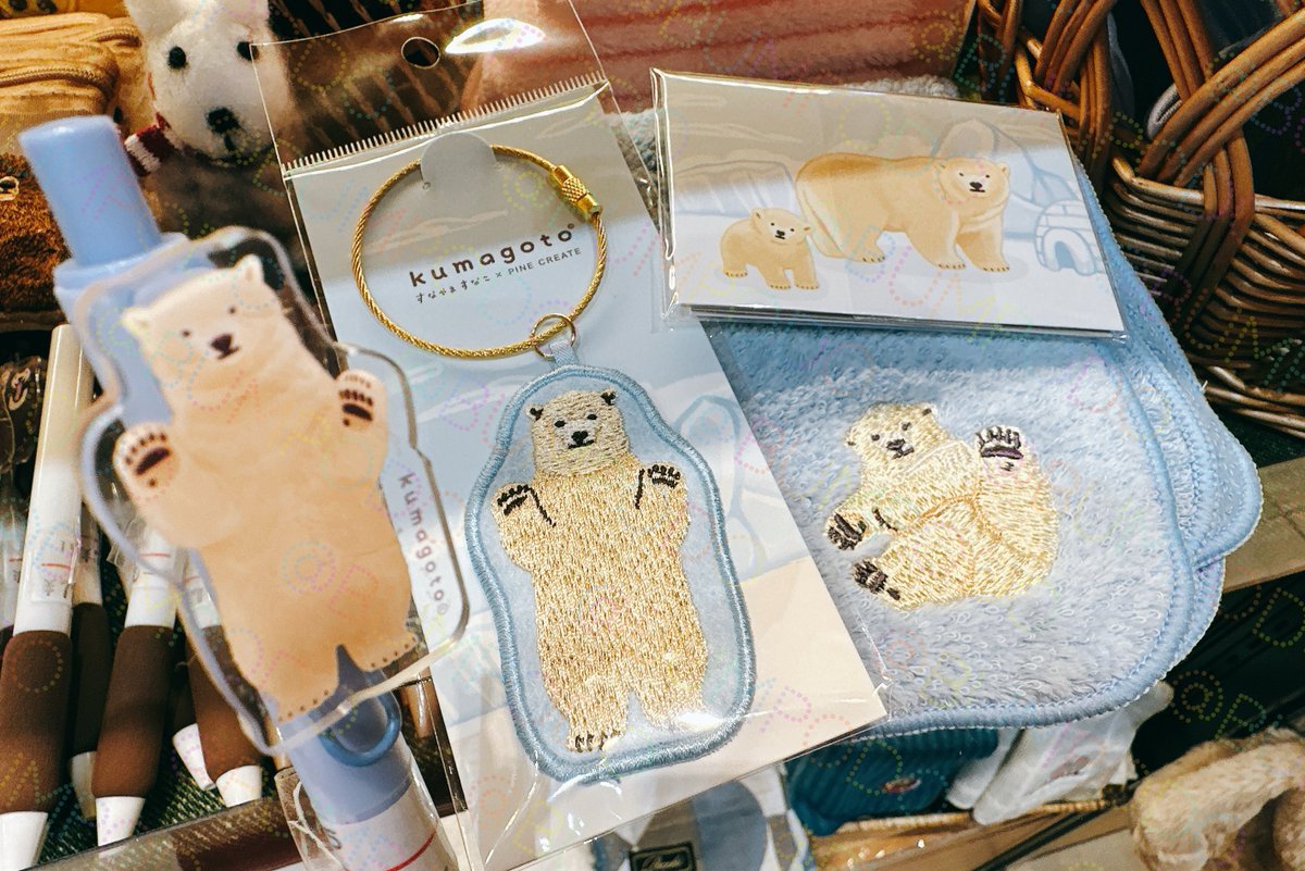 ホッキョクグマさんとパンダさんは刺繍ハンカチや巾着のご用意もある