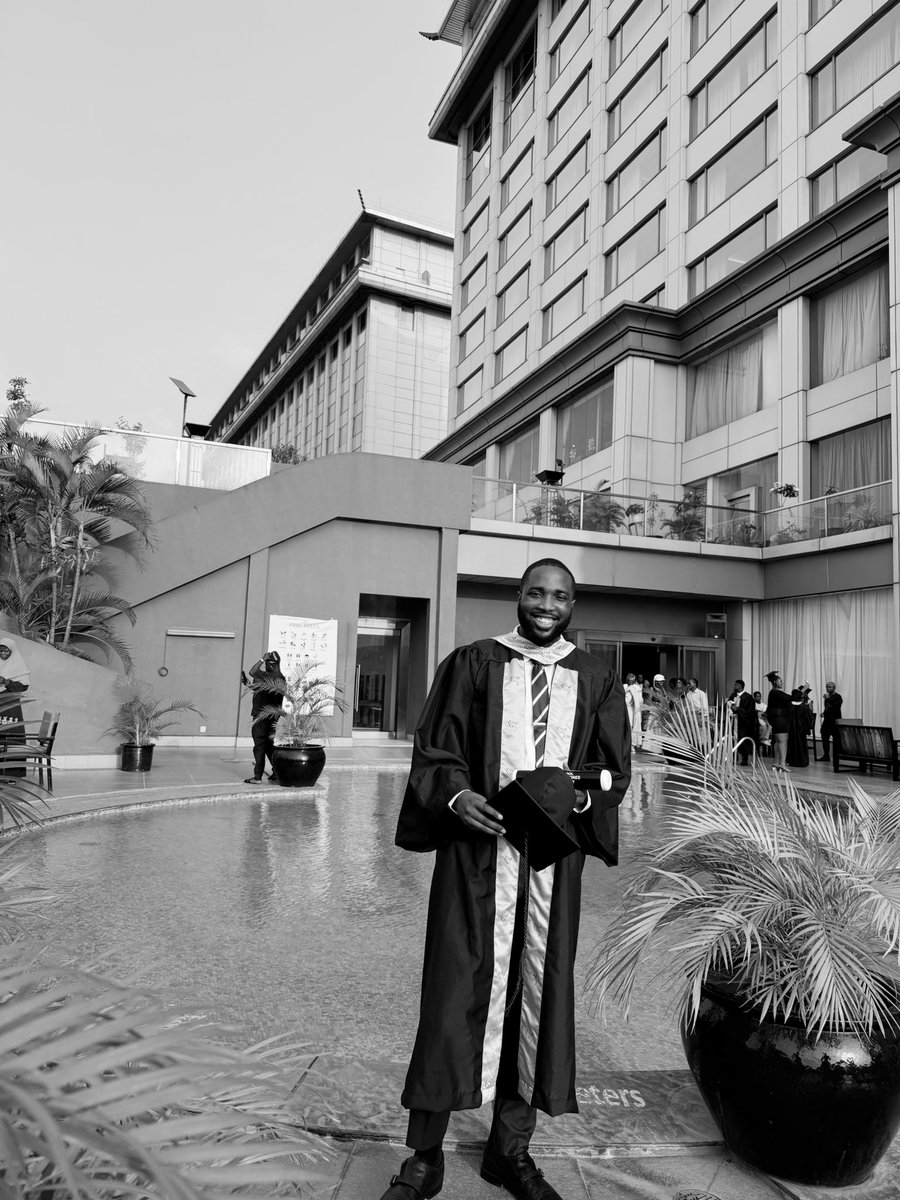 Nochi tweet media
