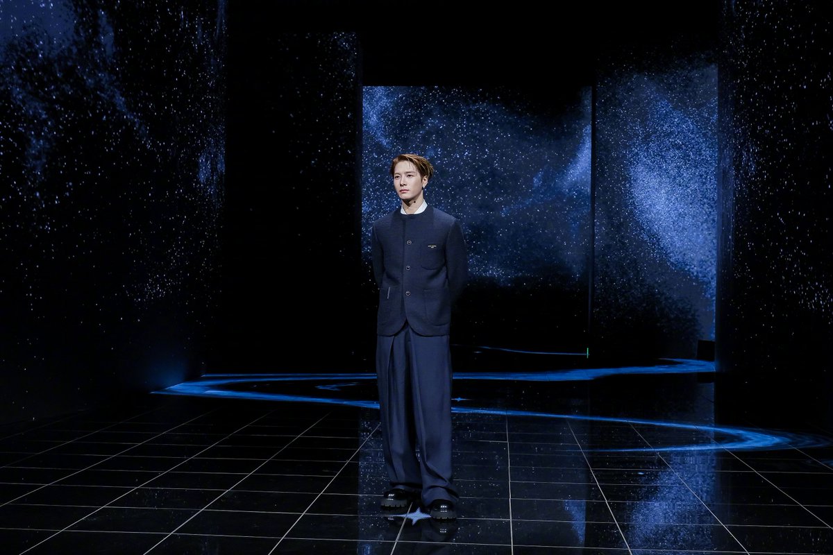 #王嘉尔 #JacksonWang <a href="/JacksonWang852/">Jackson Wang</a>