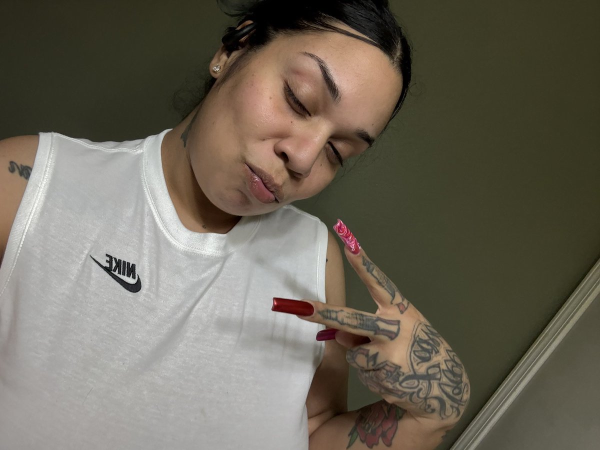 Nia_DLuffy's tweet photo. 33 looks good on me 🥳🥰 https://t.co/Hp9Wtszbpu