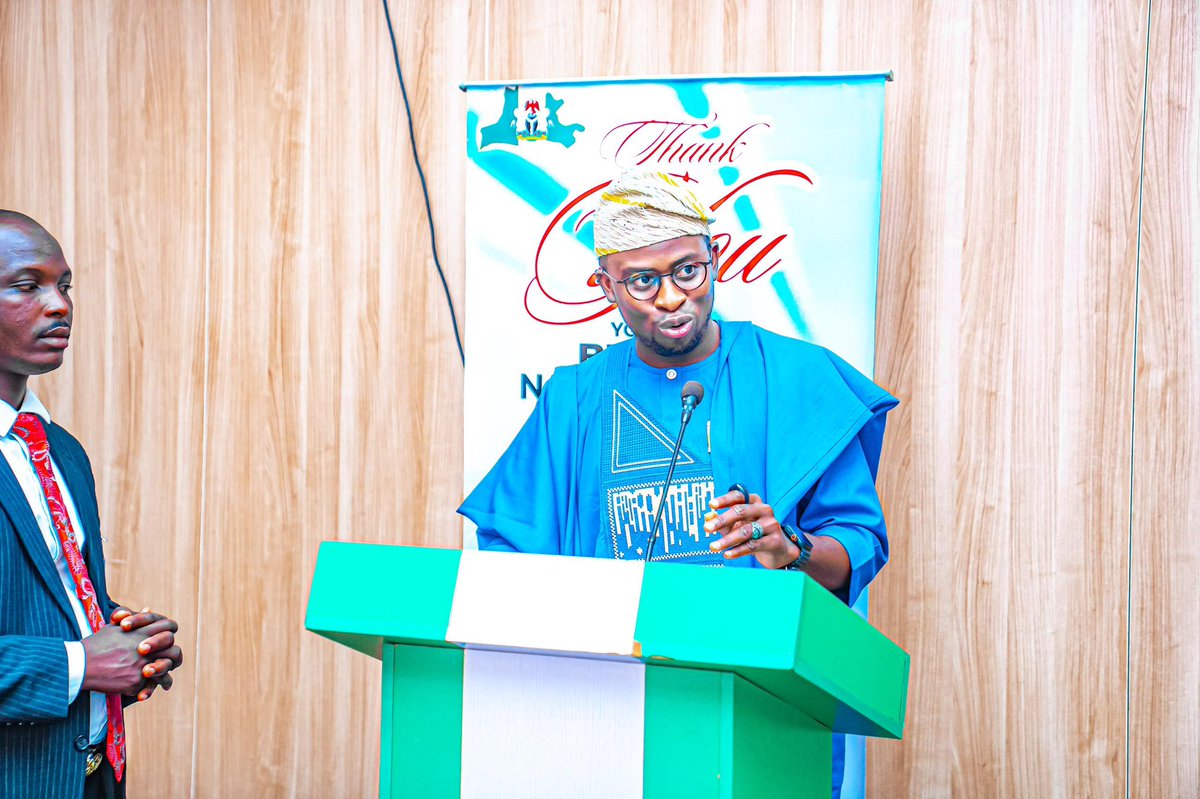 Rt. Hon Muhammad Oyanki. tweet media