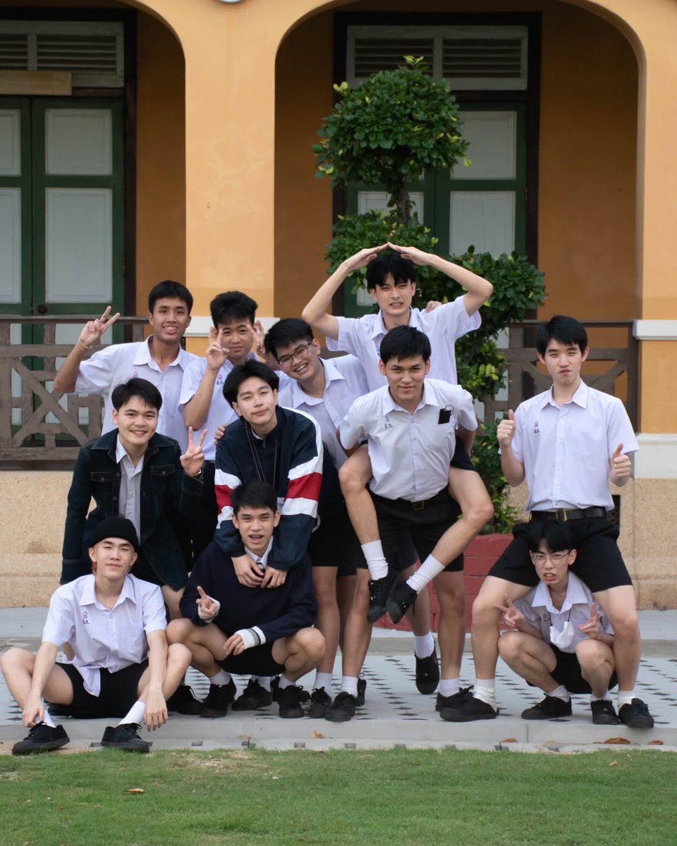 ในที่สุดก็ได้เห็นรูปนี้แบบชัดๆซักที หลังจากที่ทุกคนเห็นแบบพิกเซลมาตลอด 5525255255555552555552555555 ขอบคุณน้องปัน 🤍