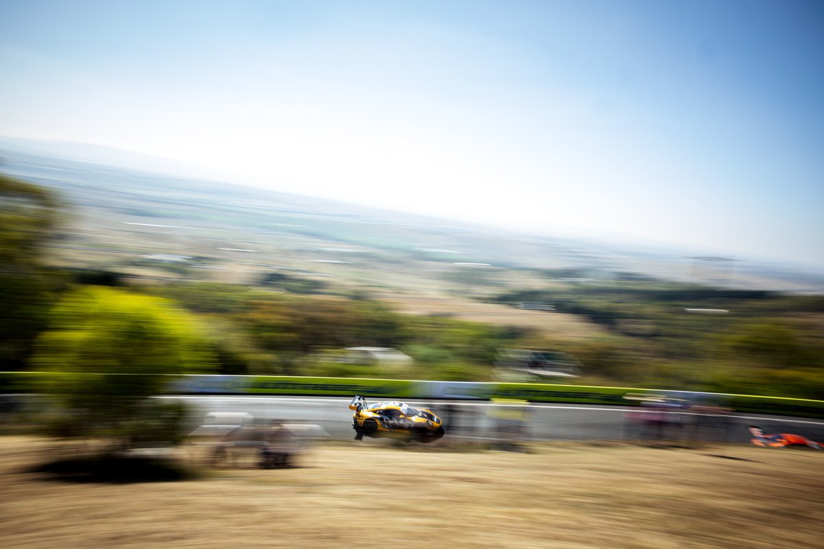 absolute_racing's tweet image. #B12hr Less than a week until we do this again.🦘🔥 

#AbsoluteRacing