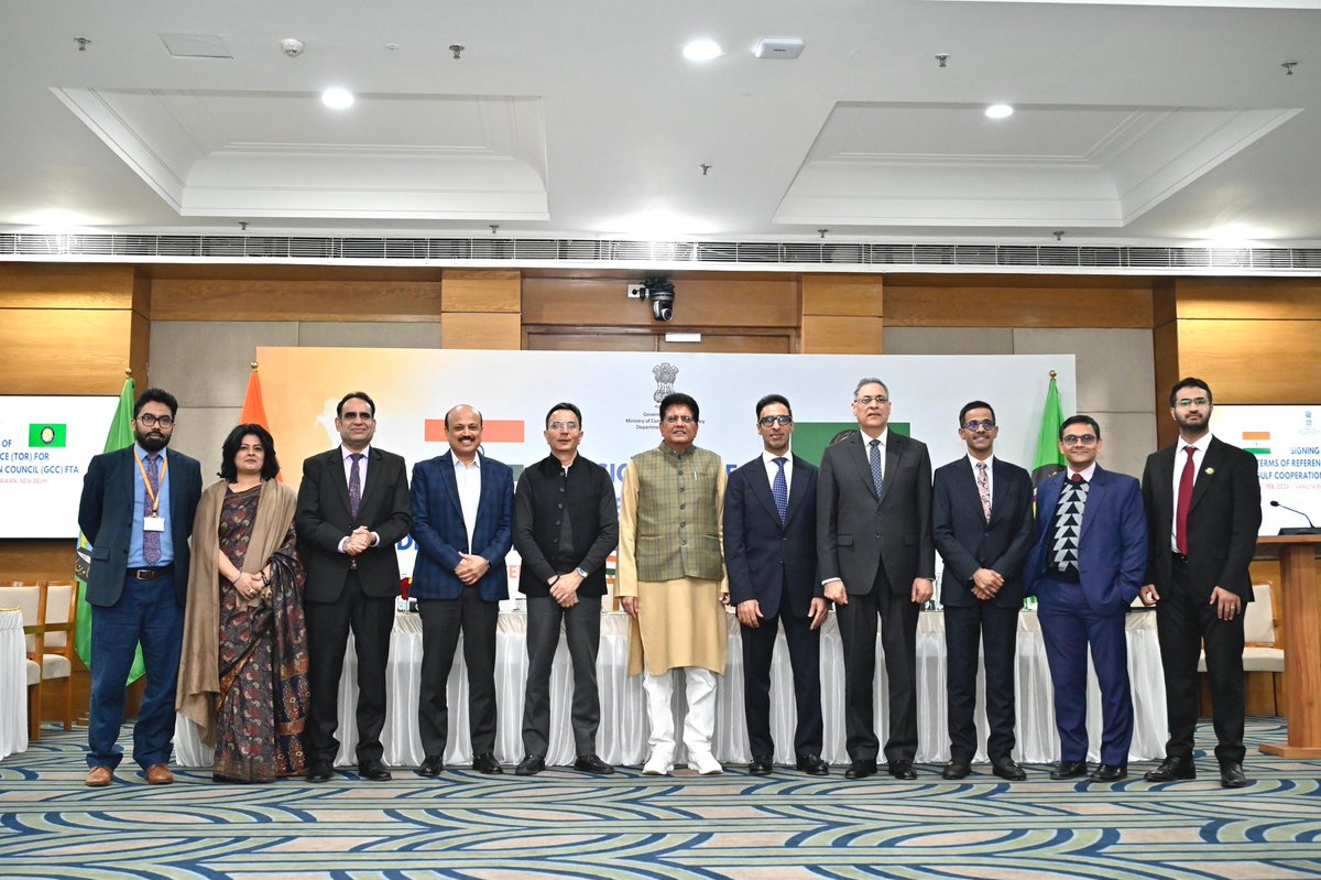 PiyushGoyal's tweet photo. Delighted to witness the signing of the Terms of Reference for the FTA between India and the Gulf Cooperation Council (GCC) by our chief negotiators.

Under PM @NarendraModi ji's leadership, our ties with the 6-nation GCC (Bahrain, Kuwait, Oman, Qatar, Saudi Arabia, and the United Arab Emirates) have transformed into a strategic partnership and assumed newer and greater dimensions. 

Together with trade deals with the UAE and Oman, this FTA with the GCC will unleash new opportunities for Indian goods and services, MSMEs, entrepreneurs, skilled youth & professionals, and attract massive investments. With India deepening its trade engagements with the developed world, the stage is set for unlocking the full potential of a mutually beneficial economic relationship with the GCC. 

📹 https://t.co/hOUTwXQcdT