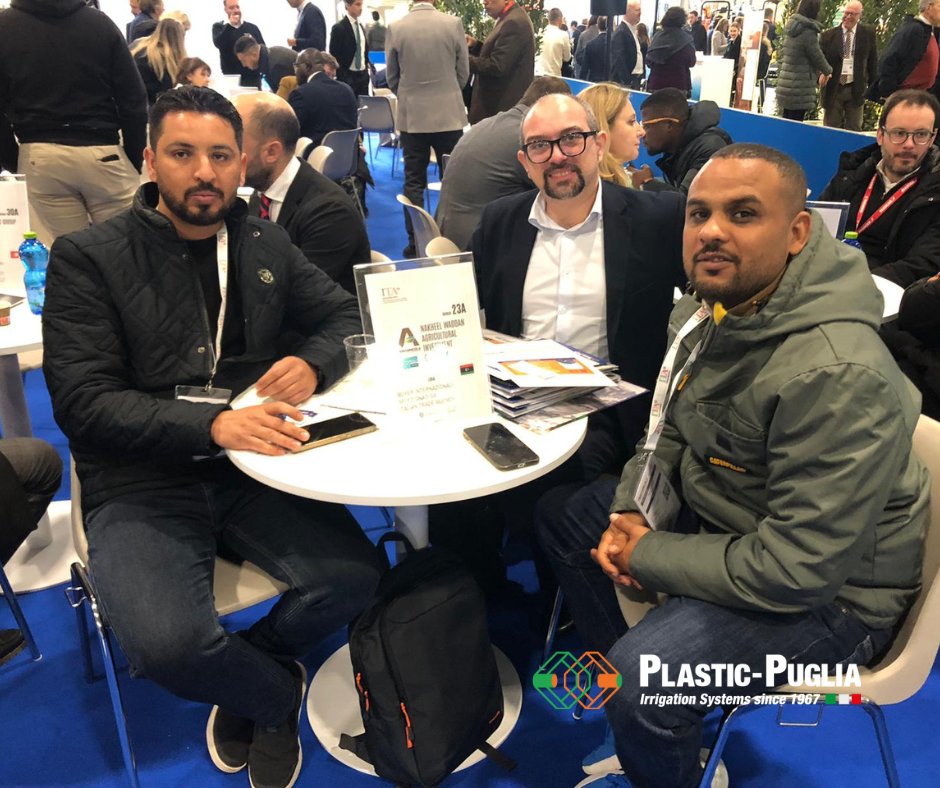 Plastic-Puglia tweet media