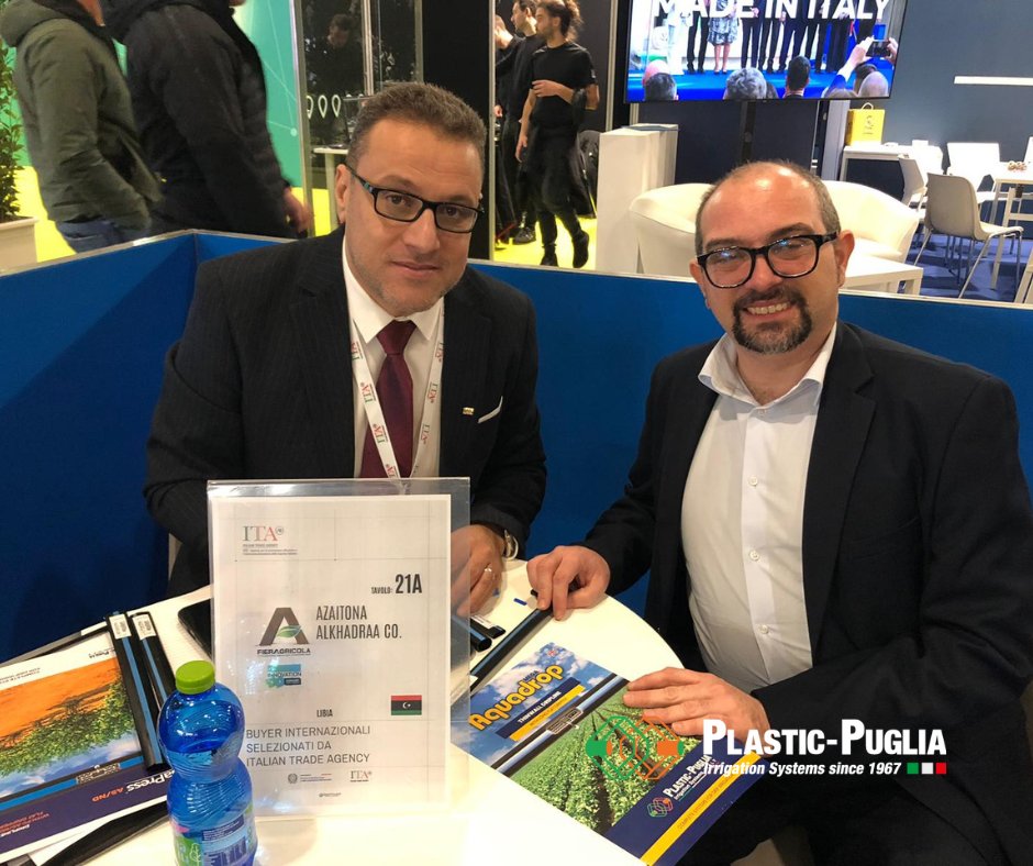 Plastic-Puglia tweet media