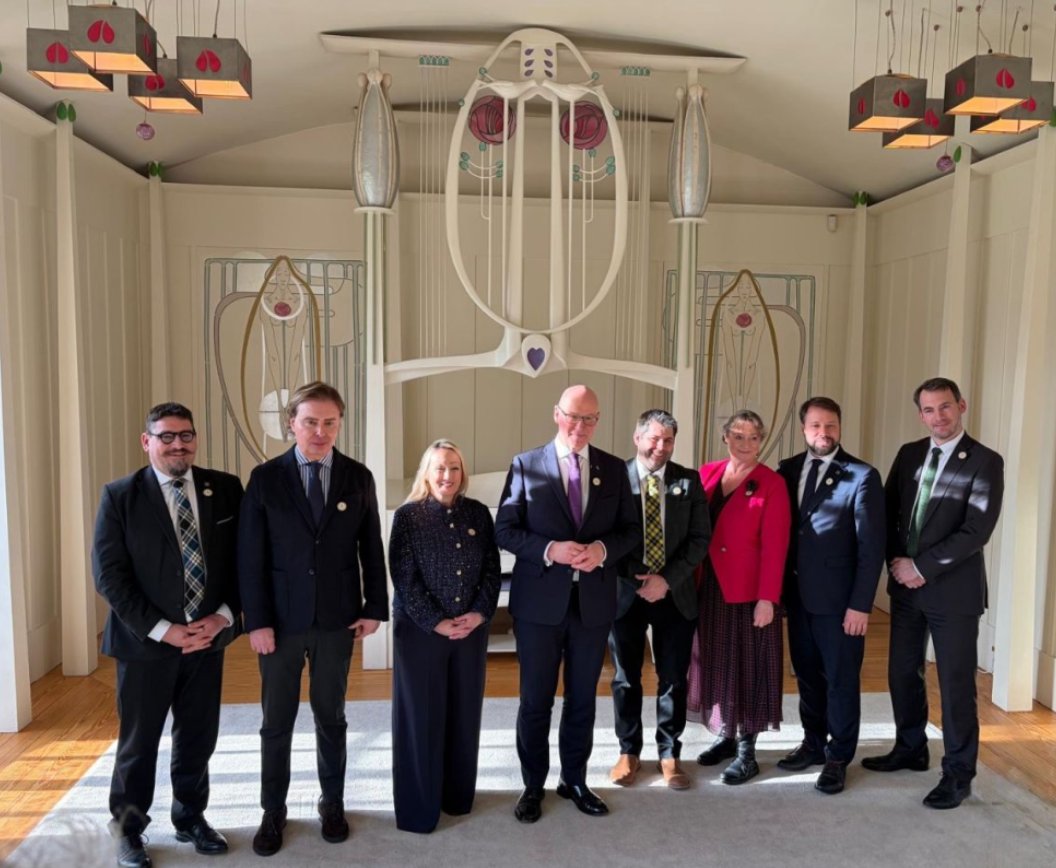 irlscotland's tweet photo. This week we attended the Celtic Forum hosted by @JohnSwinney and @AngusRobertson 

We discussed cooperation between the Celtic nations &amp; regions on culture, youth mobility &amp; renewable energy policy. This was the second Celtic Forum after the inaugural meeting in Brittany in 2024 https://t.co/L96BuM0ADS