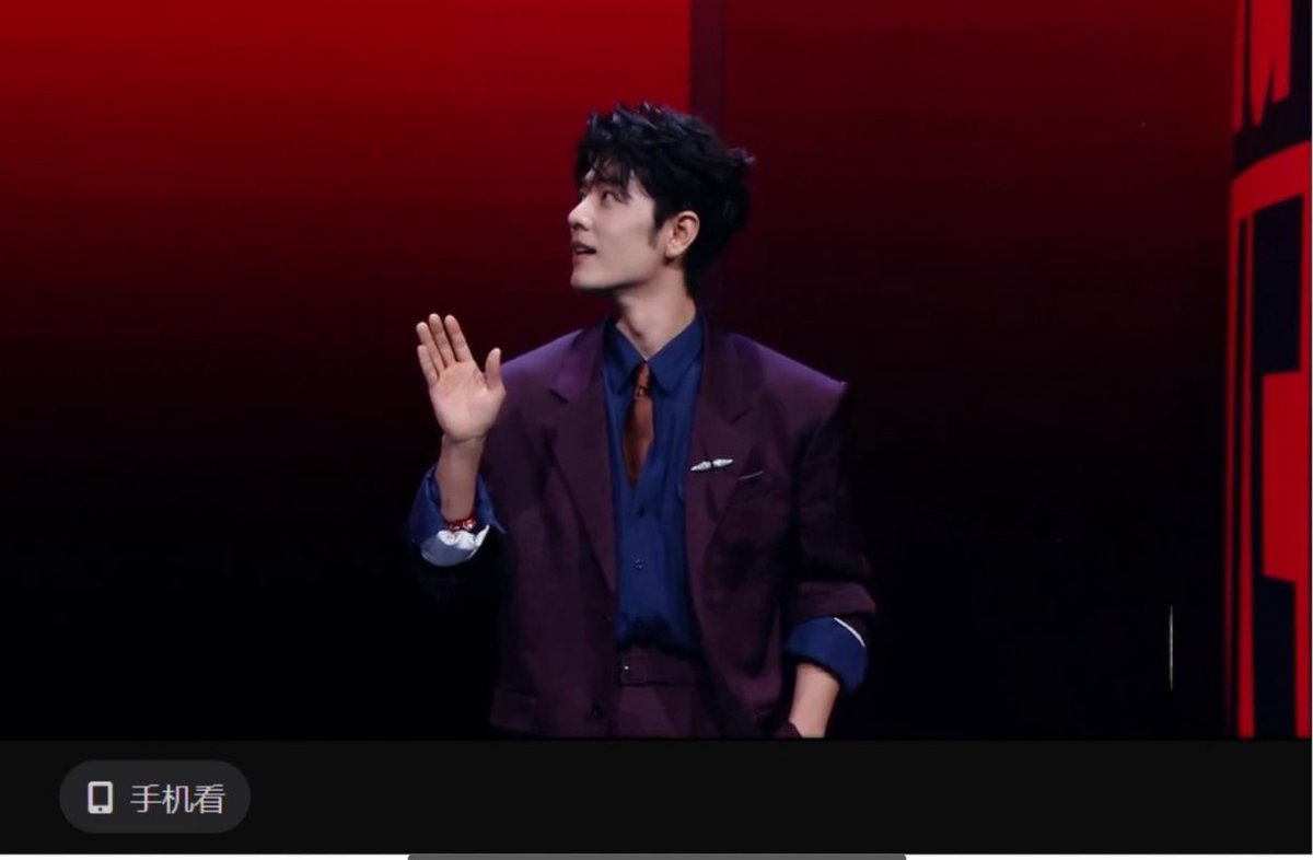 สาวออฟฟิศบ่ายนี้ทำอะไร คิดถึงมากกกก คิดถึงป๋อจ้านมากๆ ㅠㅠㅠㅠㅠㅠㅠㅠㅠㅠ