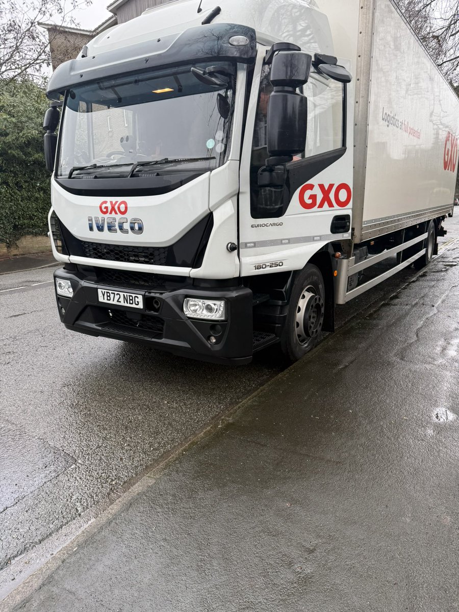 AndyTailzer's tweet photo. @GXOLogistics good morning your lorry drive is obstructing my drive I can not see to get a car in or out f the drive also parked on double yellow and causing a blind spot on the corner of a road there has been also 2 near misses https://t.co/rhOKIdRfi1