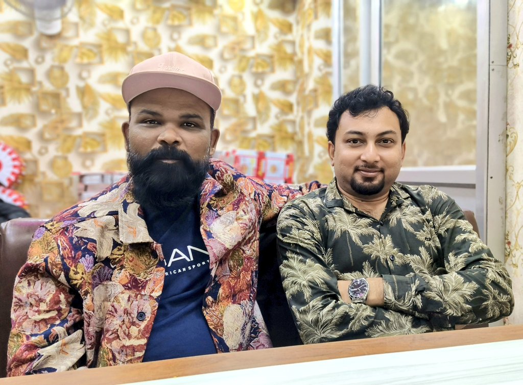 apurbaman's tweet photo. 🎂 Happy Birthday Pastor!! 🎂

“And let us not grow weary of doing good, for in due season we will reap, if we do not give up.” (Galatians 6:9)

Clicked on 26th October, 2025 at Serampore, WB.

#apURba #am #blessed #HappyBirthday #birthday #pastor #manofgod https://t.co/E0tLg6QNUn