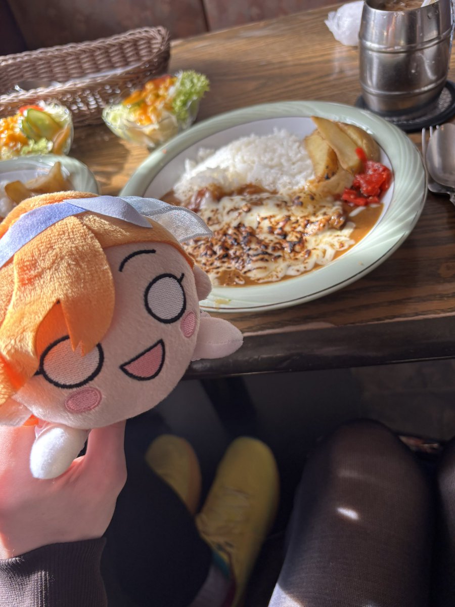 WizzyLizzy tweet media