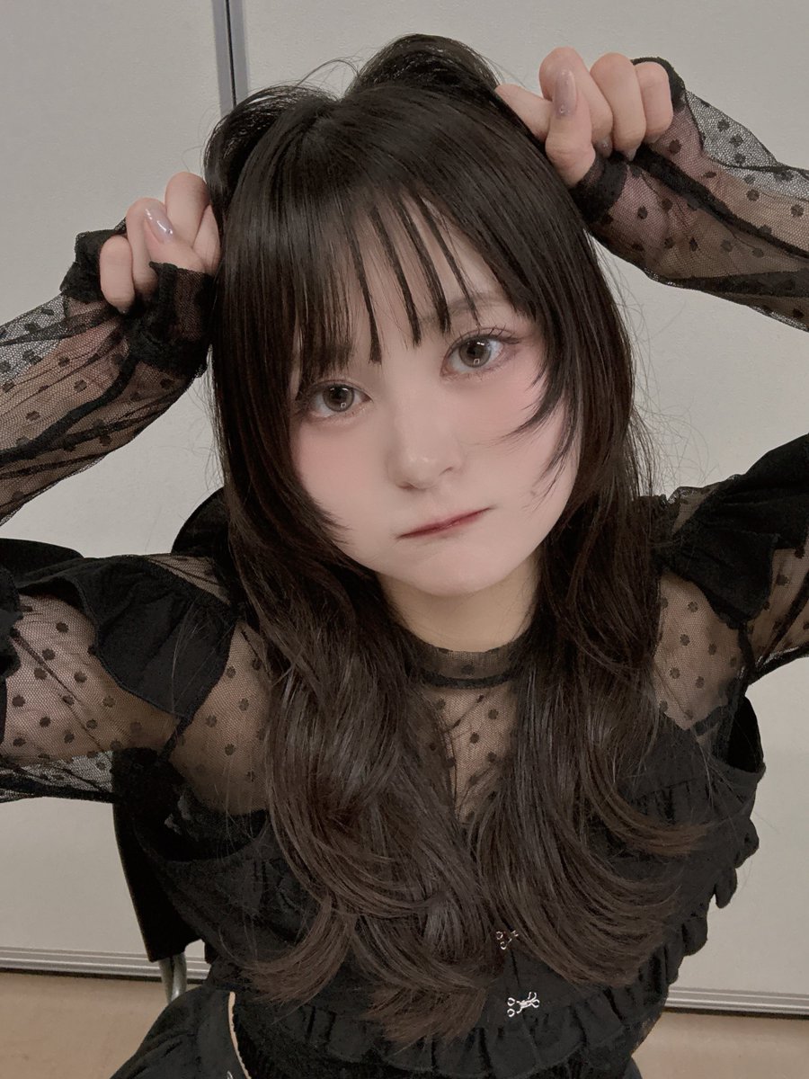 tachibana_mimi_'s tweet photo. 黒猫ﾁｬﾝ…??🐈‍⬛🖤 https://t.co/oPBdw7jGMd