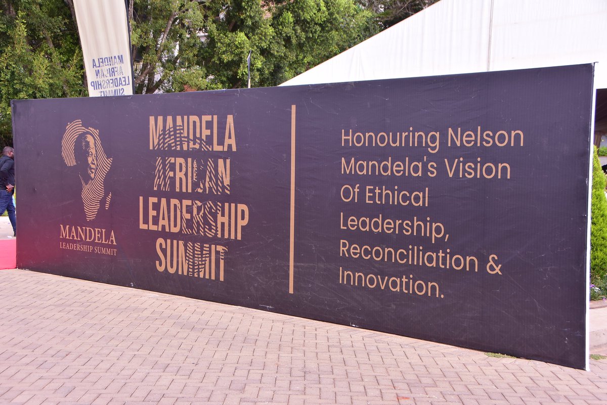 The ARCrayon tweet media