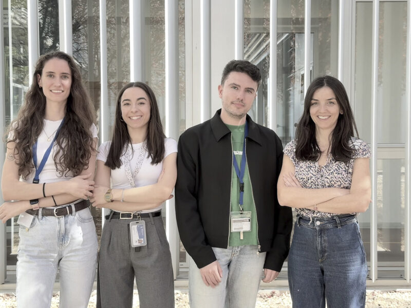 SEBBM_es's tweet photo. Revista SEBBM 227 diciembre 2025

Dinámica conformacional del receptor GluA4: bases moleculares de su función y modulación por TARP-γ2

https://t.co/EYjykYTRPy

@BeatrizHergued1 https://t.co/XWz5qa4gut