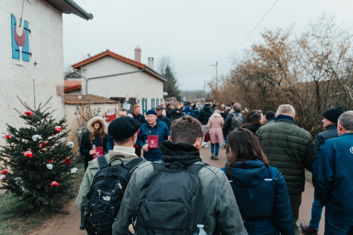 🍇 Une vingtaine d'Auditeurs et de Piliers, et leurs familles, se sont retrouvés dans les Maranges pour célébrer la Saint-Vincent tournante au cœur de la Bourgogne. 

Les origines de cette célébration remontent au Moyen Âge, lorsque les viticulteurs se regroupaient au sein de