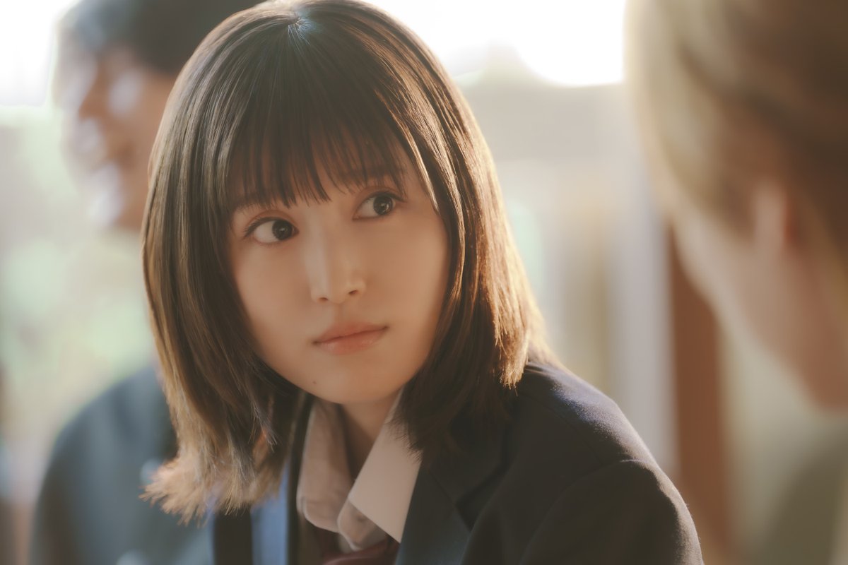 strobe_edge_wow's tweet photo. 🌈#ストロボ・エッジ  Season２📸

🗓️〈第５話〉 明日 2/6（金）午後11:00 放送⏰ 

明日の放送まで我慢ができなかったので...
とびっきりの〈第５話〉のお写真をお届け🥹💘

〈第５話〉は体育祭もありますが...❗️
いろんなことが起きるんです...🫨💥

まだ〈第４話〉を観ていないよー‼️
明日の前にもう一回観ておくよー‼️ という方は
今すぐ #TVer へ GO やで🫡✅

もう我慢できないよー😭 という方は
#WOWOWオンデマンド で 
〈第５話〉も〈最終話〉も観ちゃいましょう💕

📍TVer
　 Season２〈第１・２話〉〈第４話〉配信中
🔗https://t.co/Fj3DmCgDxA 

📍WOWOWオンデマンド
　 最終話までの 〈全６話〉を一挙配信中
🔗https://t.co/cXmSJK41tx 

#福本莉子  #高橋恭平
@r_fukumoto_toho  #なにわ男子 
#山下幸輝  @qpitdef  @wildblue_ykme 
#伊野尾慧  #HeySɑyJUMP

#咲坂伊緒  #WOWOW