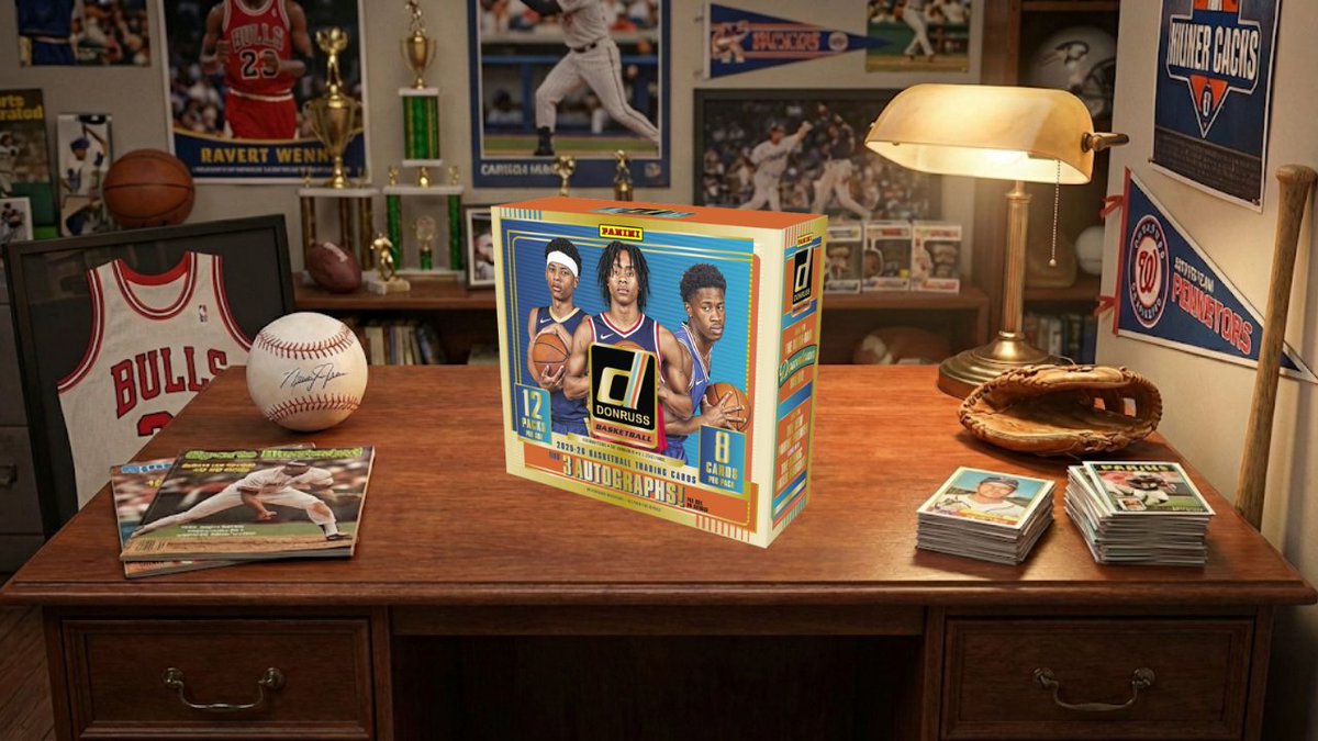 Benjitto's tweet photo. 🚨 Preview : Panini Donruss Basketball 2025-26 ! 🚨

Panini frappe fort avec 3 AUTOS par Hobby Box et le retour des Downtown/Kaboom. 💥

Qu'attendre de cette édition dans un marché en pleine mutation ? 📈

https://t.co/YdPYSnee7A

#NBACards #Panini #TradingCards #SportsCards https://t.co/P5l0i0KNoU
