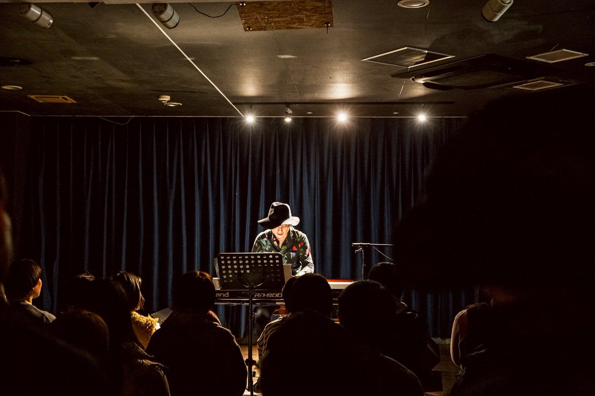 yorimekko's tweet photo. 🎹𝗽𝗵𝗼𝘁𝗼 &amp; 𝘀𝗲𝘁𝗹𝗶𝘀𝘁📋

𝟮𝟬𝟮𝟲.𝟭.𝟮𝟴.𝘄𝗲𝗱
渡辺シュンスケ𝘀𝗼𝗹𝗼 𝗹𝗶𝘃𝗲 𝗶𝗻 𝗺𝗶𝘆𝗮𝘇𝗮𝗸𝗶
@schroeder_headz 
〜よしフェス11周年の恩返し〜
𝗮𝘁 𝗟𝗜𝗩𝗘𝗛𝗢𝗨𝗦𝗘 ぱーく．
@hitomishi 

all photo @p_gunji_k 

🔽setlist
https://t.co/na7Tmm7W1F https://t.co/hX8FTZYLjI