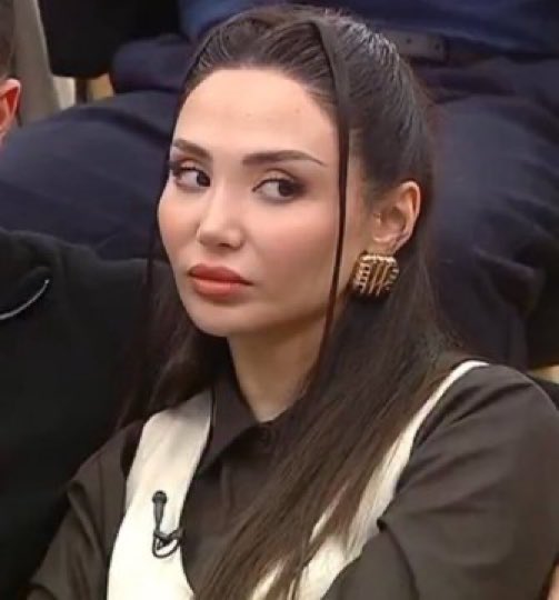 arkadaşlarını kazıklama ve iftira atmada şurayla yarışıyor sanırım 

#kısmetseolur