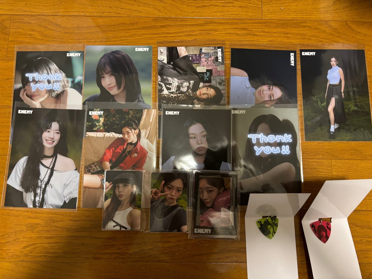 k_dream0220's tweet photo. TWICE 交換 ENEMY ラントレ トレカ
【譲】
ジョンヨン、モモ、ジヒョ、ダヒョン、チェヨン、ツウィ
1万円 ナヨン ジョンヨン
【希】
2.3枚目
ピック サナ、ミナ

郵送、都内手渡しでのお取引希望。
郵送の場合複数枚〜好条件であれば1:1でも
TIFのラントレと交換も可。
お気軽にお声掛けください☺︎ https://t.co/CNp5OxHbt2