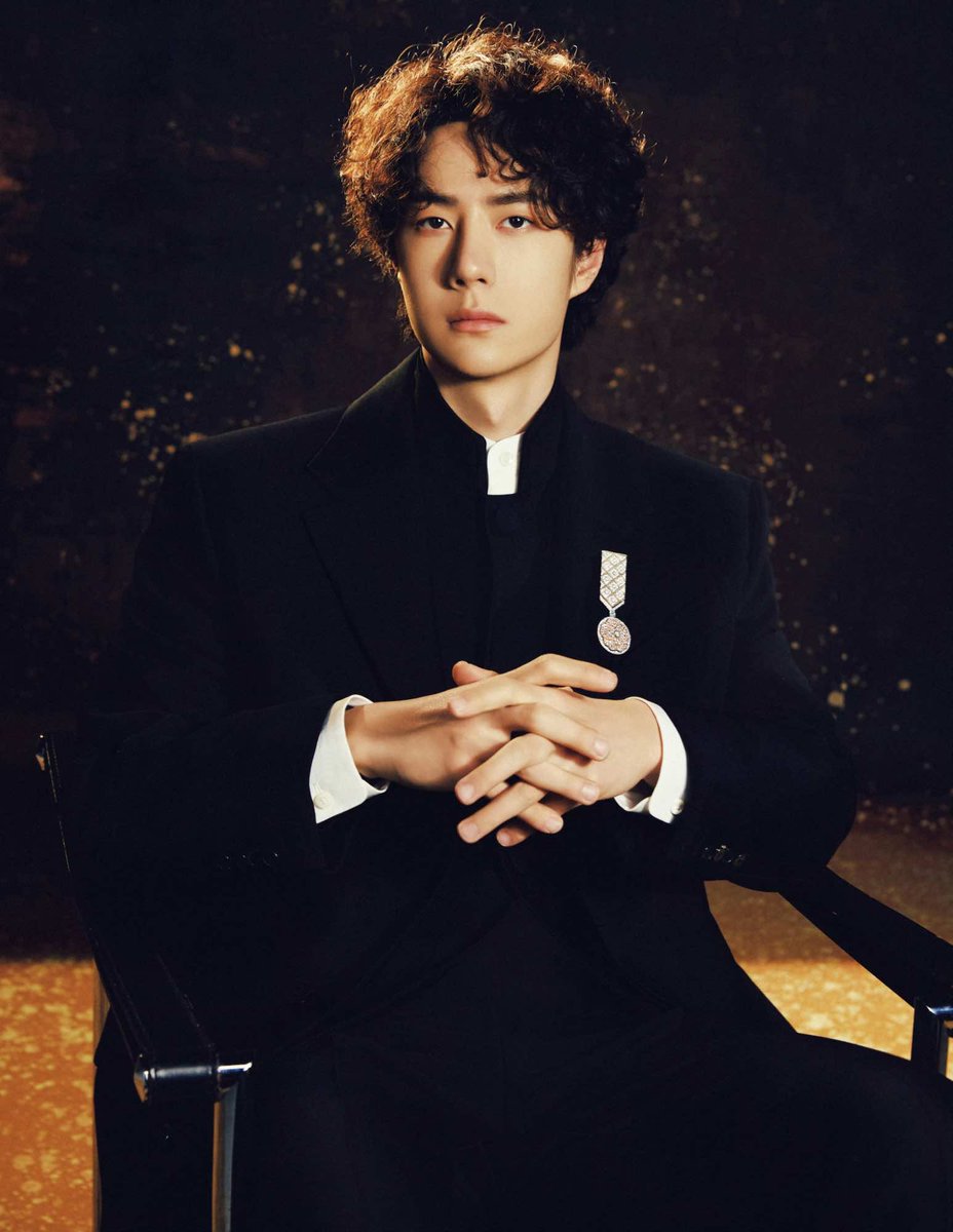 wangkomodo's tweet photo. PRINCE YIBO #WangYibo王一博
#WANGYIBOxWB2025Night https://t.co/kJKLXjb7xS