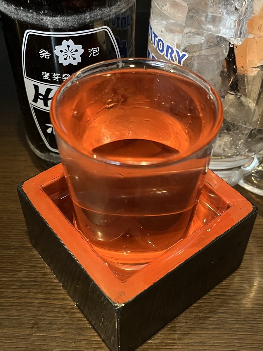 馬場のみつぼさんで、串５本盛りにマカサラをいただきました👍🍻✨今日はいつになくキンミヤの量が最高でした