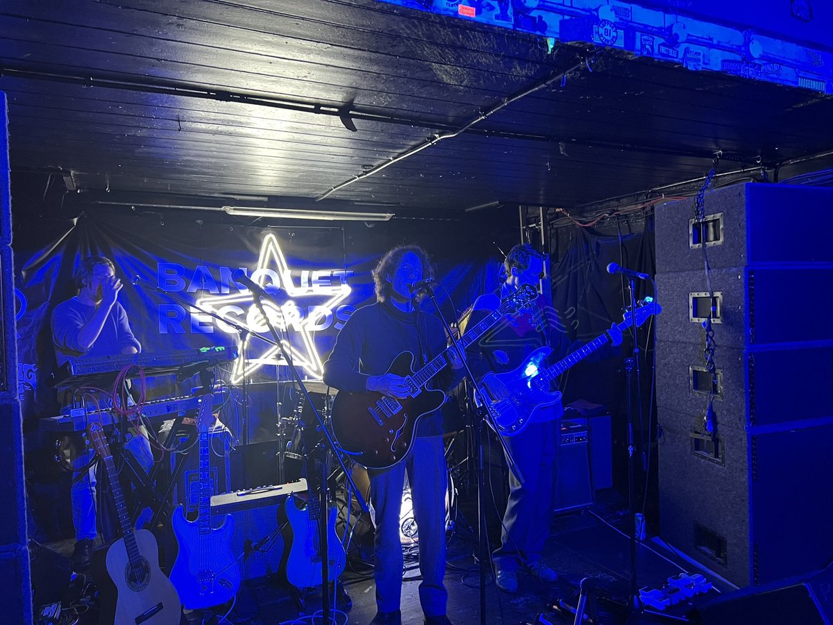 Banquet Records tweet media