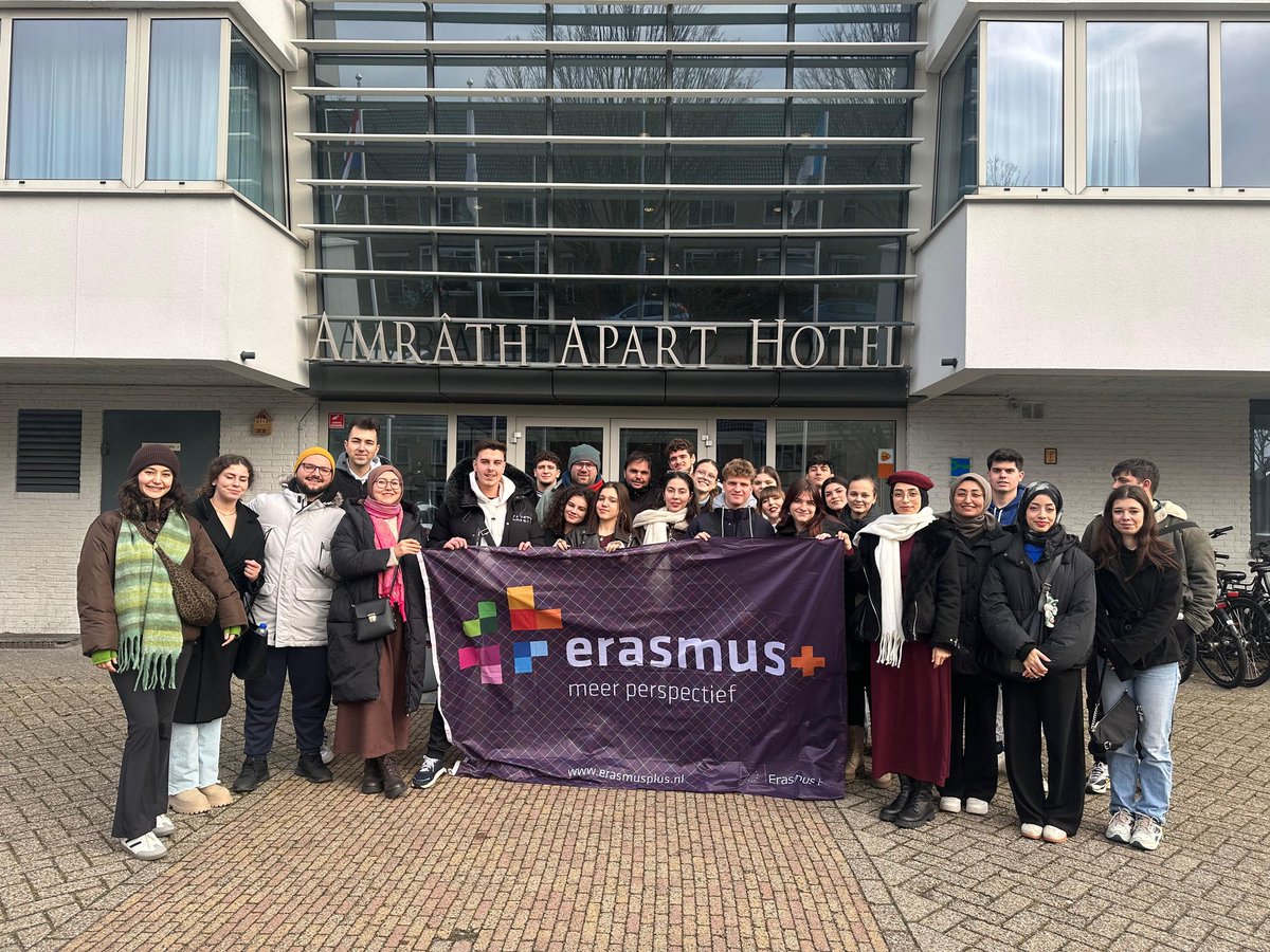 SivasKYGM's tweet photo. Erasmus+ K152 Gençlik Değişimi Projesi kapsamında gençlerimiz, Hollanda’nın Amsterdam şehrinde düzenlenen uluslararası buluşmada yerini aldı. https://t.co/06jed00KUB