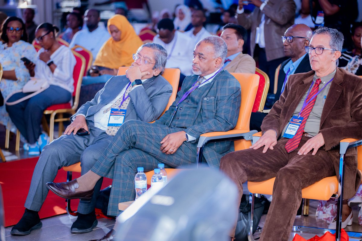 University of Medical Sciences and Technology tweet media