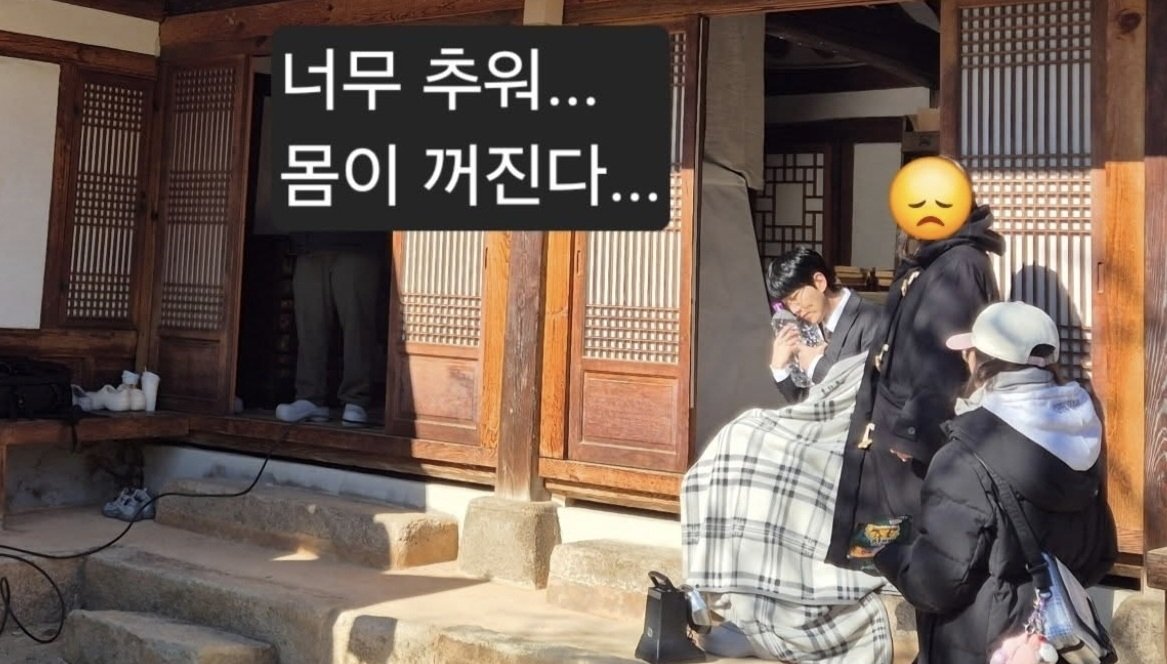 저화질의 범김재 tweet media