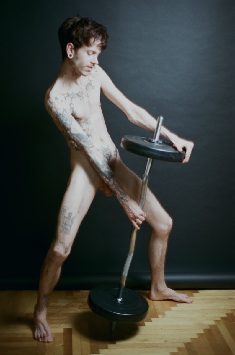 Time for a hard session 🏋🏻 #LustyThursday #SexyThursday