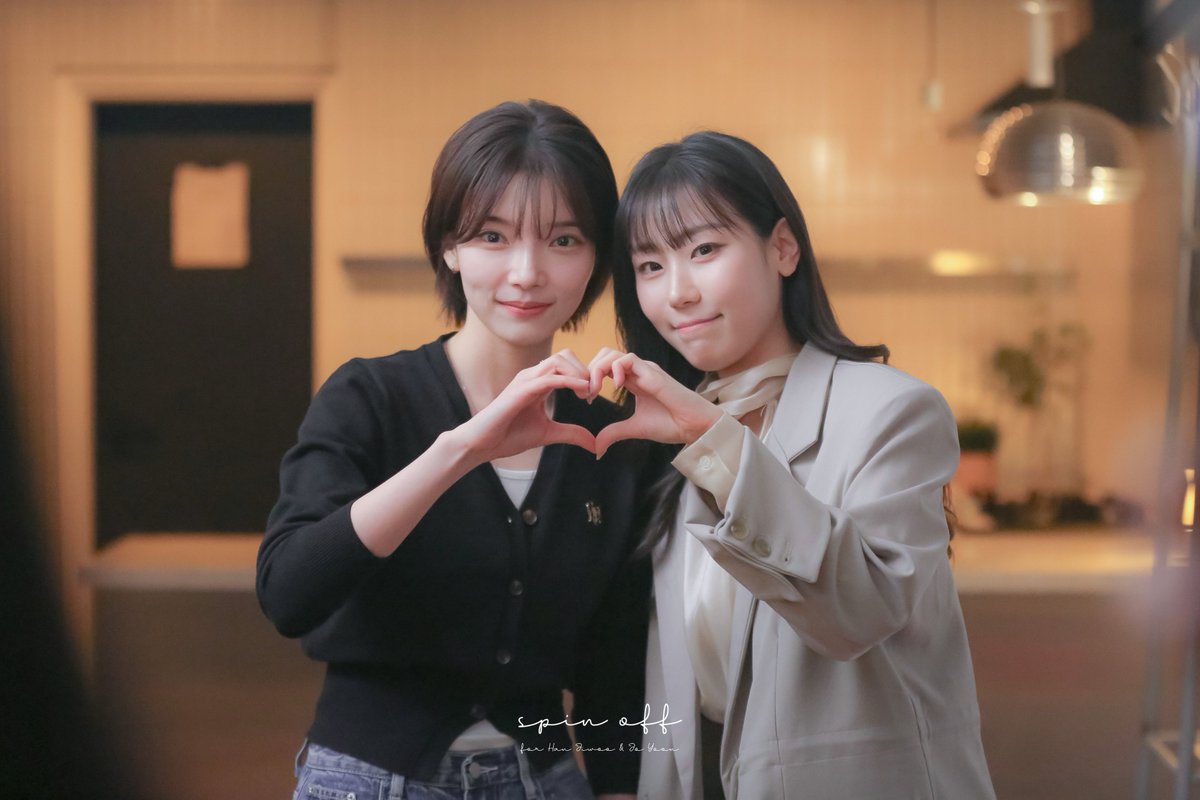 spin__0ff's tweet photo. 260203 ON &amp; OFF

#한지우 #조윤 https://t.co/aDoKnialjP