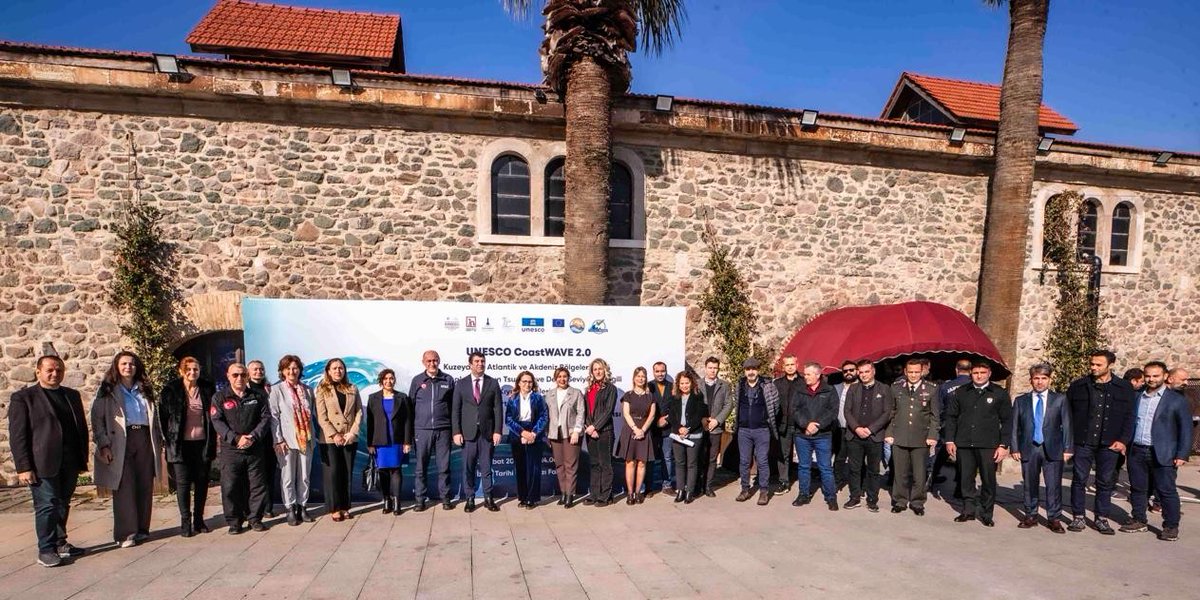 Kandilli Rasathanesi tweet media